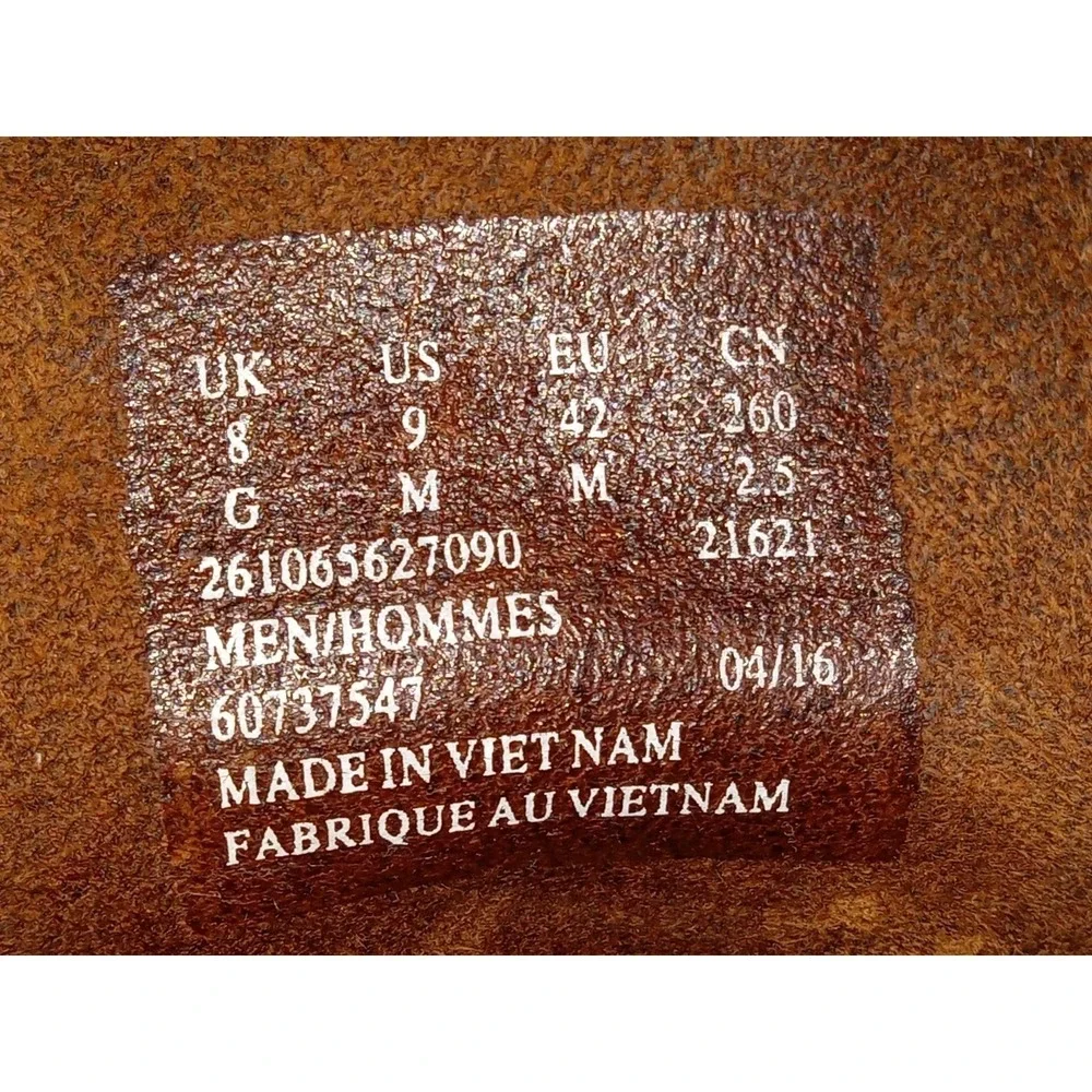 Clarks Collection Mens Size 9M Brown Leather Classic Desert Chukka Boots Shoe